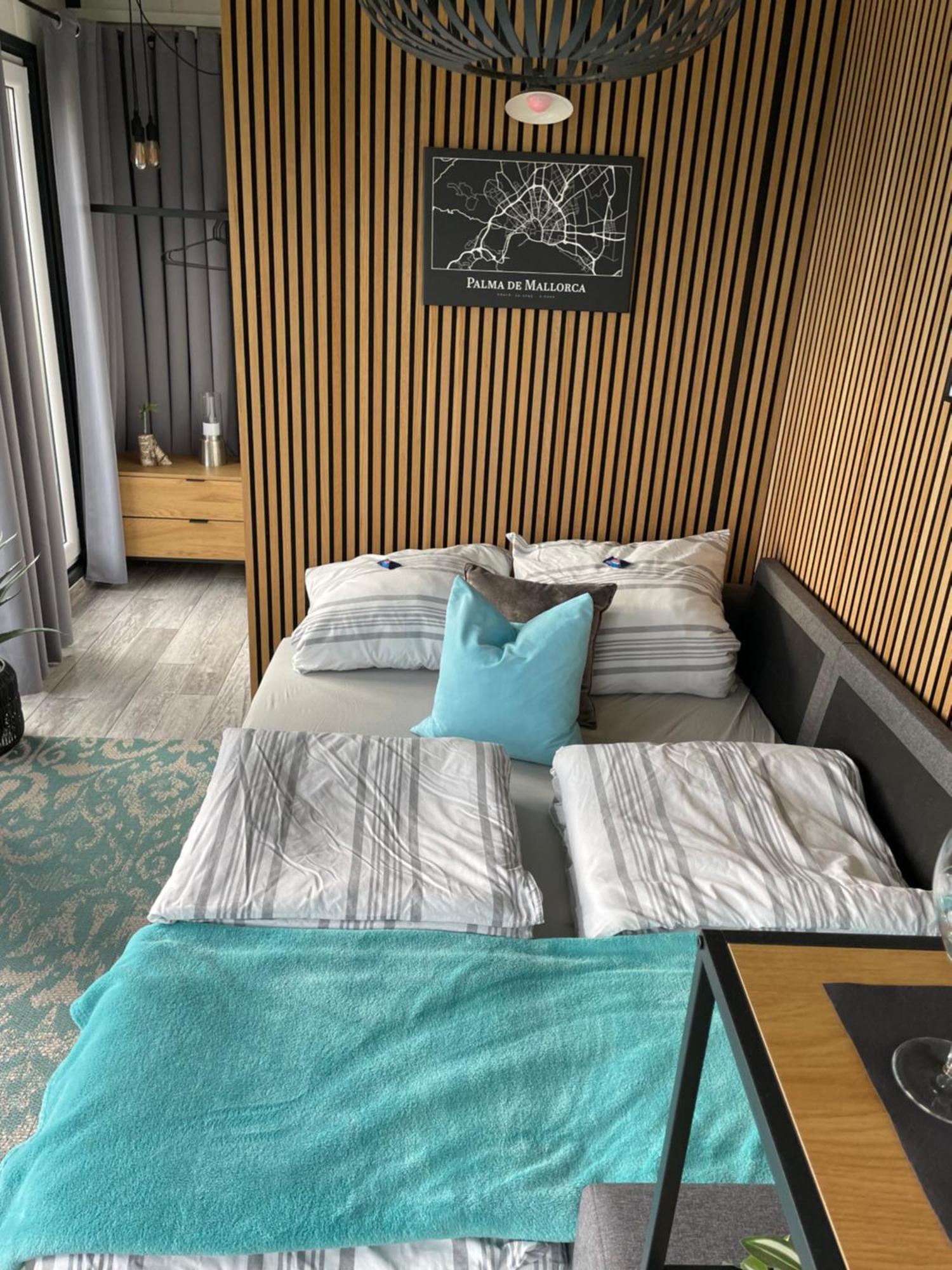 פסאו Tiny-House Mit Alpen- Stadt- Und Poolblick , Wlan מראה חיצוני תמונה